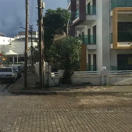 138. Sokak Διαμέρισμα Μαρμαρίς